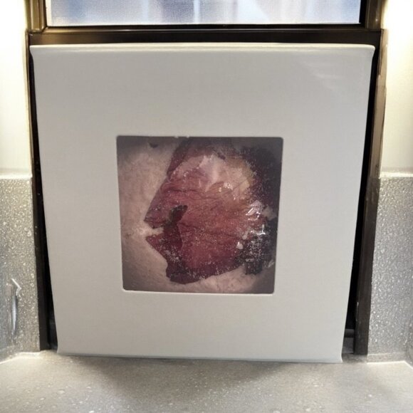 Hand Crafted Bath Bombs - Picture 5 of 6